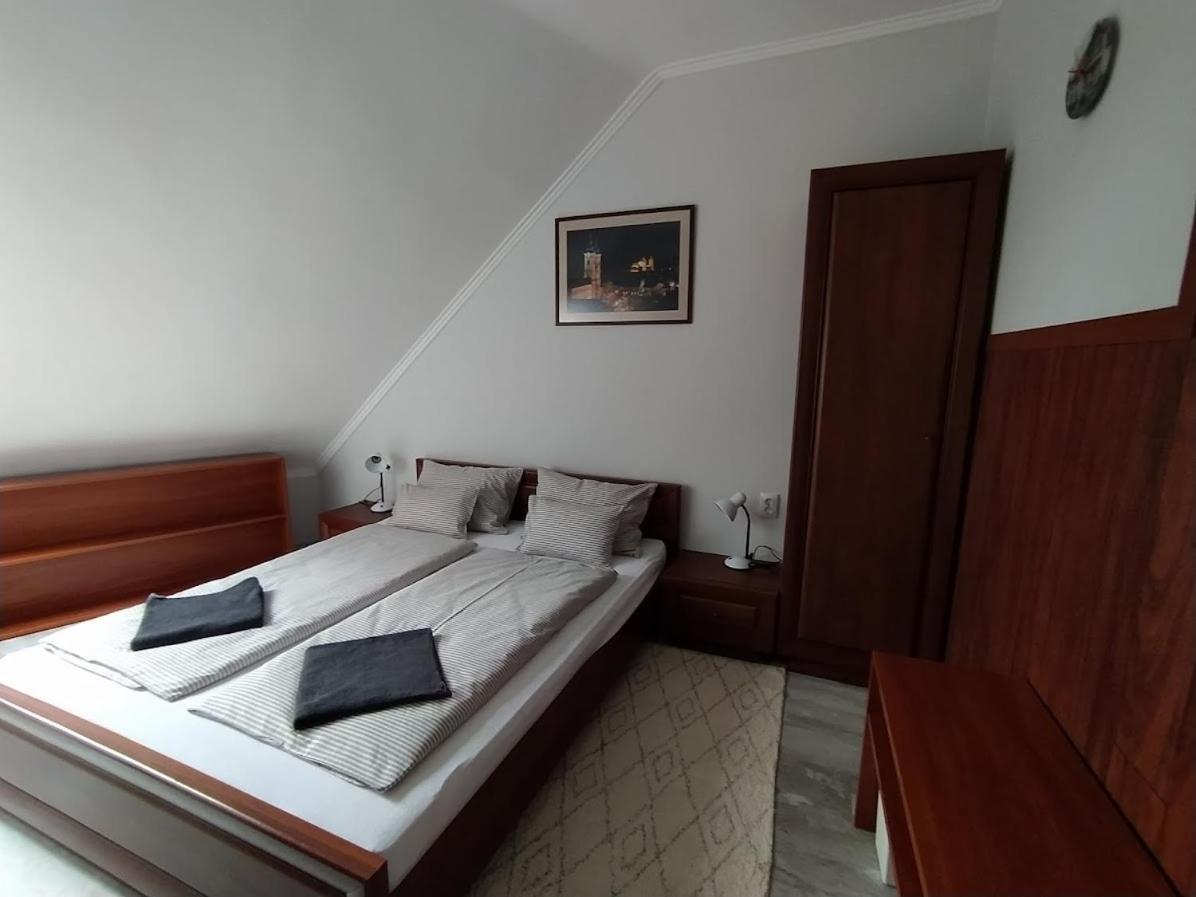Borbarát Vendégház Eger Exterior foto